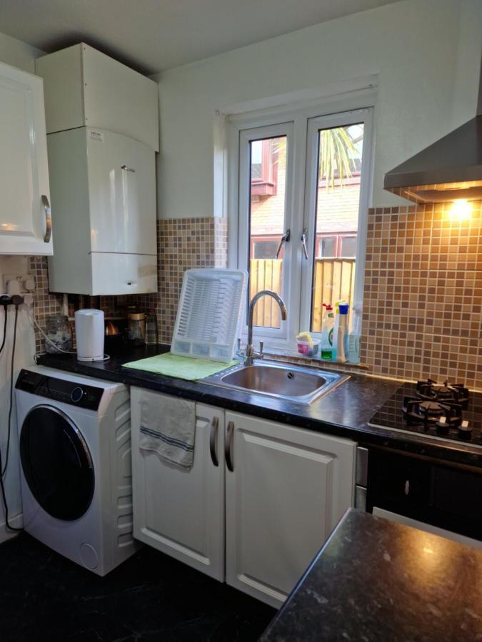 Cozy Double Bedroom In Zone 1-2 Central London Eksteriør billede