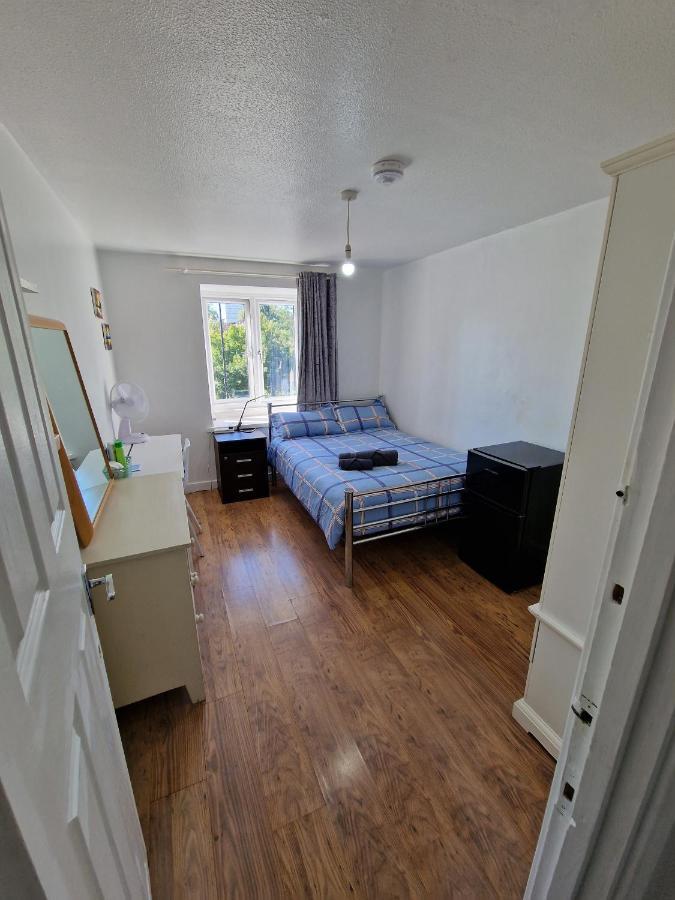 Cozy Double Bedroom In Zone 1-2 Central London Eksteriør billede