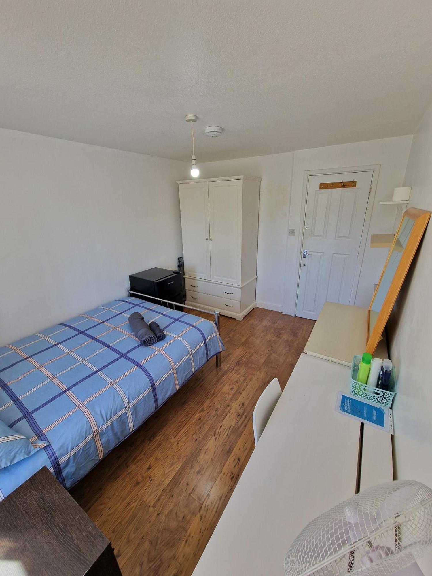 Cozy Double Bedroom In Zone 1-2 Central London Eksteriør billede